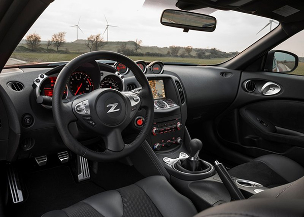 https://wcar.sets.lv/cars/Nissan/370Z rodsters/d4478c7be6ced3b9e79d4589838ef33e.jpg